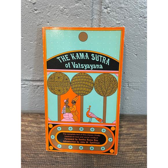 Vintage 1960s Paperback Book The Kamasutra of Vatsayana 1964 - Picture 1 of 9